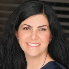 הילה פרי